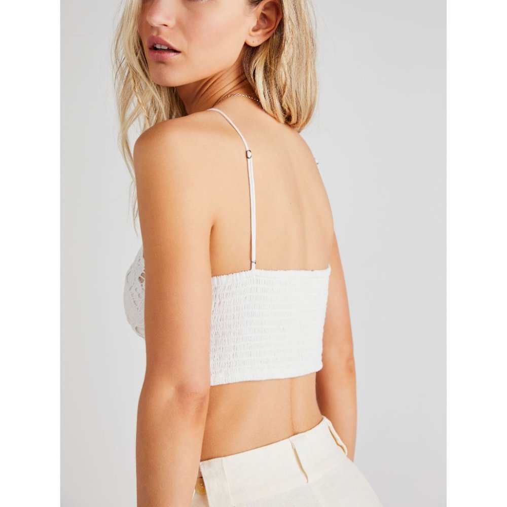 🎉LAST CHANCE🎉 FREE PEOPLE FP One Athena Bralette / White - Picture 3 of 8
